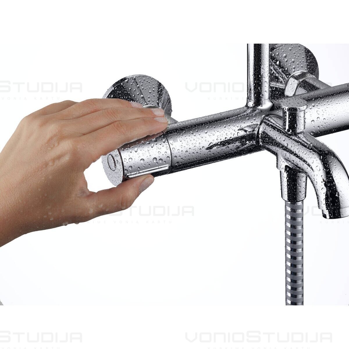 Termostatinė Hansgrohe Vernis Blend Showerpipe 200 1jet virštinkinė vonios sistema 26274000 1