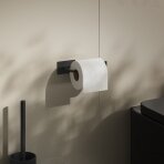 Juodos spalvos klijuojamas tualetinio popieriaus laikiklis BESLAGSBODEN Smedbo BB1039