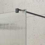 Nordic rifliuoto stiklo dušo sienelė VARIO Juodais matiniais profiliais 1200mm