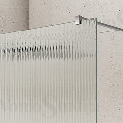Nordic rifliuoto stiklo dušo sienelė VARIO chromo spalvos profiliais 1100mm 1