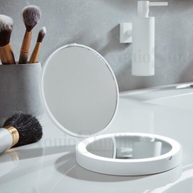 Smedbo kosmetinis veidrodėlis su apšvietimu 12cm FX627 1